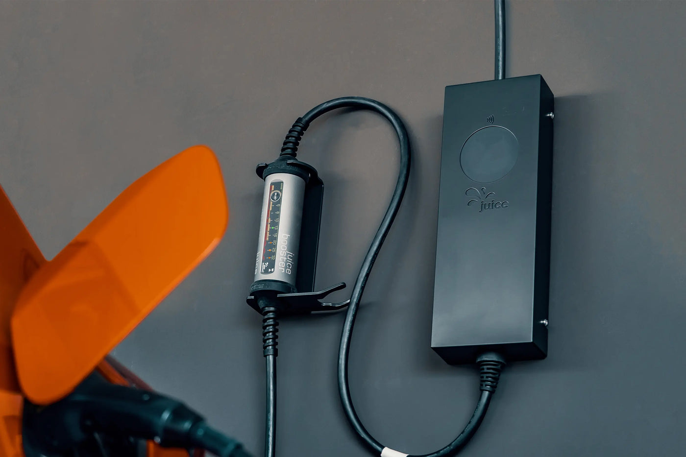 § 14a EnWG: Mit JUICE BOOSTER 2 und JUICE CHARGER easy bereit für die Anforderungen von morgen