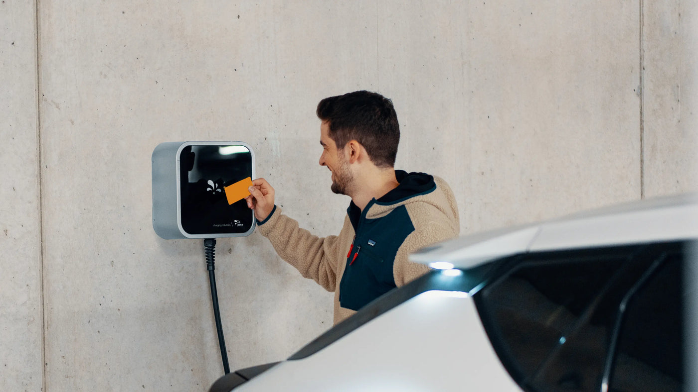 RFID beim Laden: Flexibel freischalten – vom einfachen Badge bis zur High-Security-Lösung