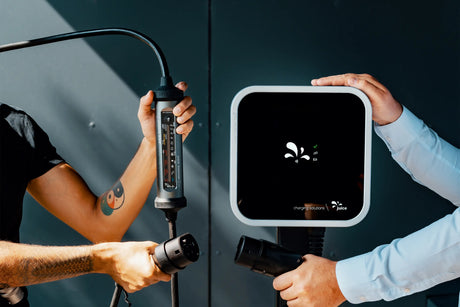 Unterwegs oder daheim: Was ist besser – mobile oder stationäre Wallbox?