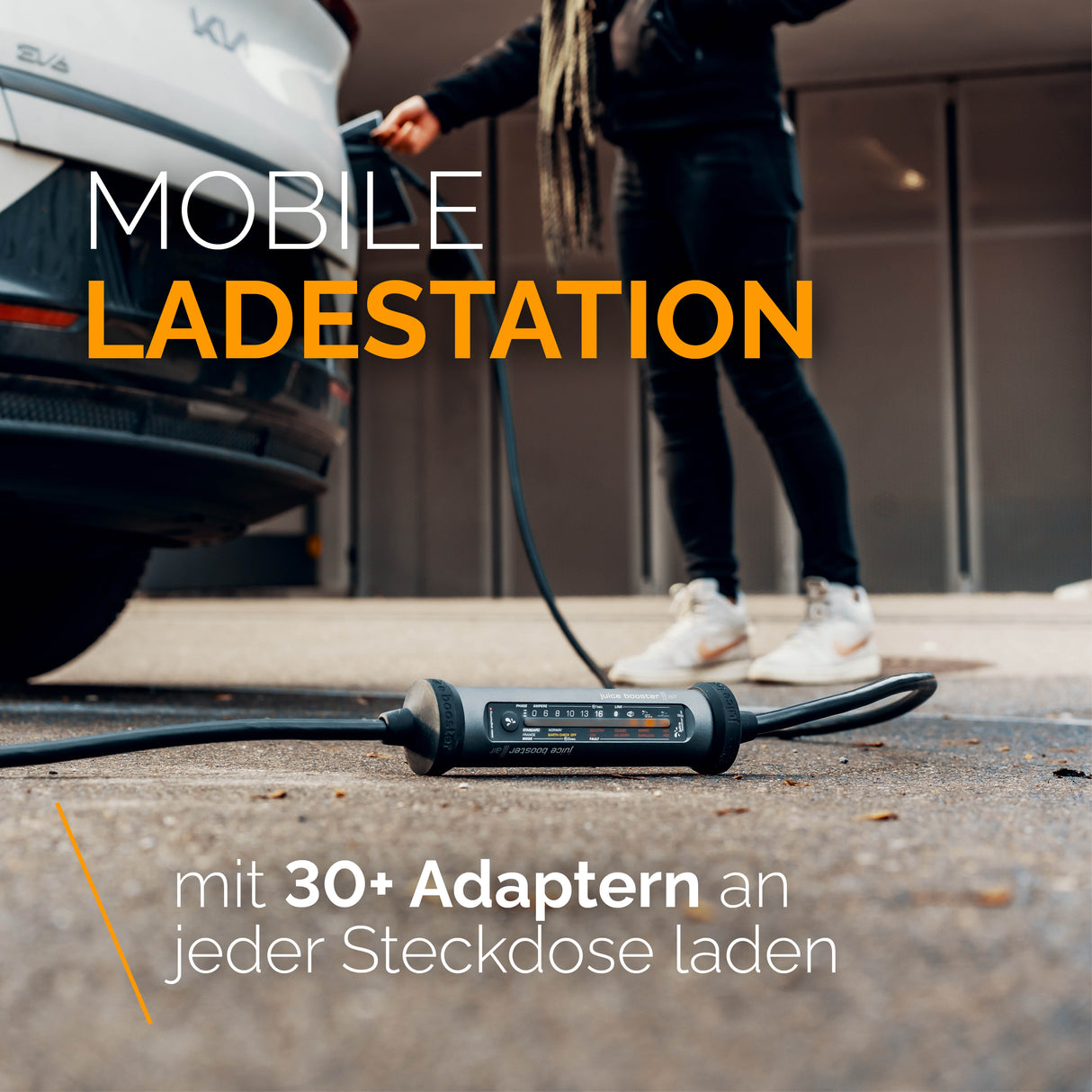 Mobile Ladestation mit 30+ Adaptern